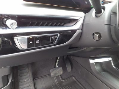 2025 Cadillac LYRIQ Sport 1