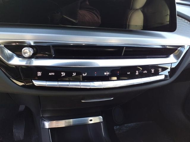 2025 Cadillac LYRIQ Sport 1