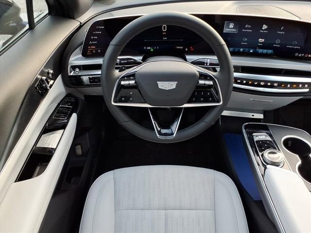 2025 Cadillac LYRIQ Sport 1