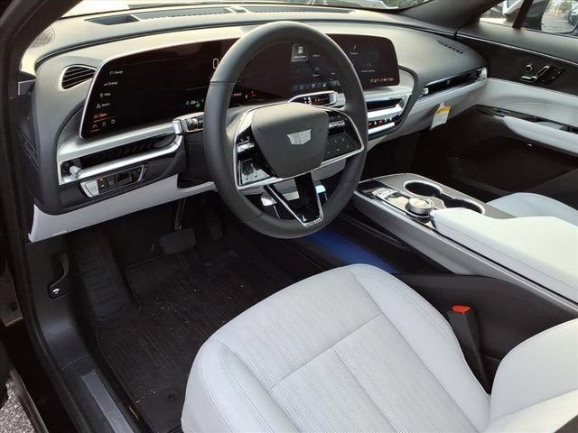 2025 Cadillac LYRIQ Sport 1