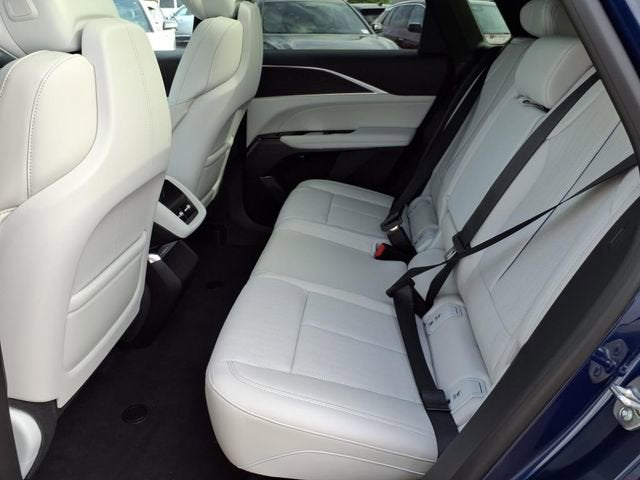 2025 Cadillac LYRIQ Sport 1