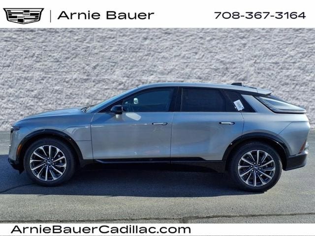 2025 Cadillac LYRIQ Sport 2