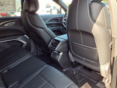 2025 Cadillac LYRIQ Sport 2