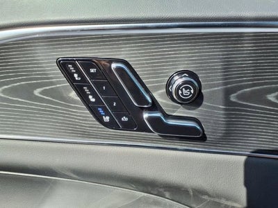 2025 Cadillac LYRIQ Sport 2