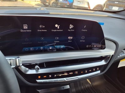 2025 Cadillac LYRIQ Sport 2