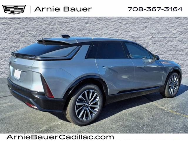 2025 Cadillac LYRIQ Sport 2