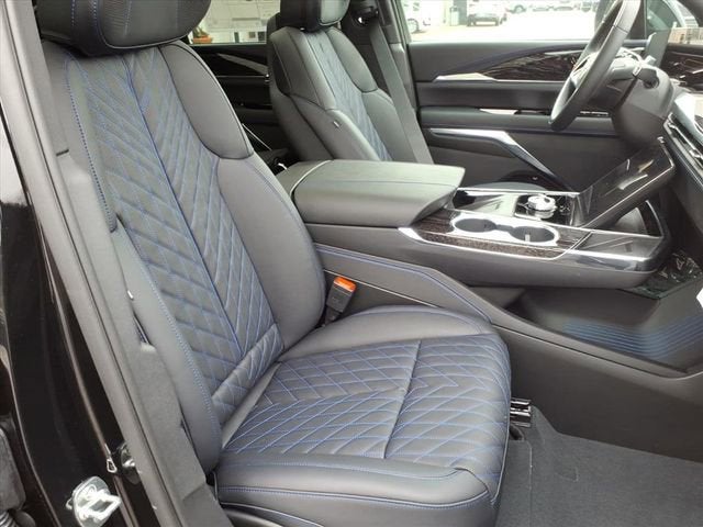 2026 Cadillac ESCALADE IQL Luxury