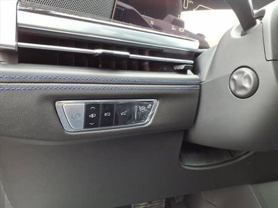 2026 Cadillac ESCALADE IQL Luxury