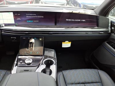 2026 Cadillac ESCALADE IQL Sport