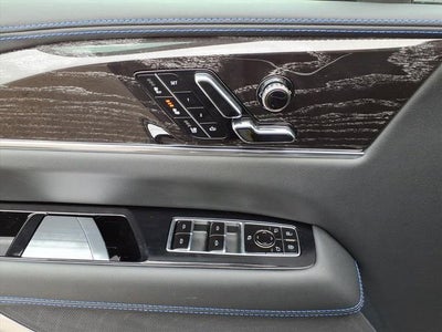 2026 Cadillac ESCALADE IQL Sport