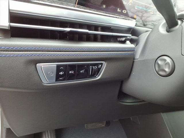 2026 Cadillac ESCALADE IQL Sport