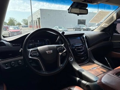 2017 Cadillac Escalade Luxury
