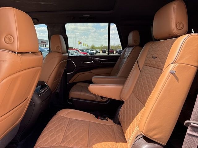 2022 Cadillac Escalade Sport