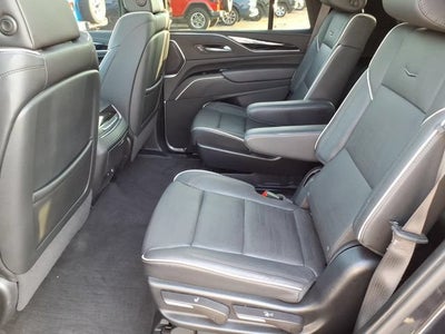 2023 Cadillac Escalade Sport