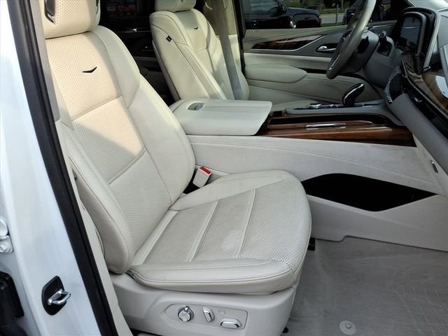 2024 Cadillac Escalade Sport Platinum