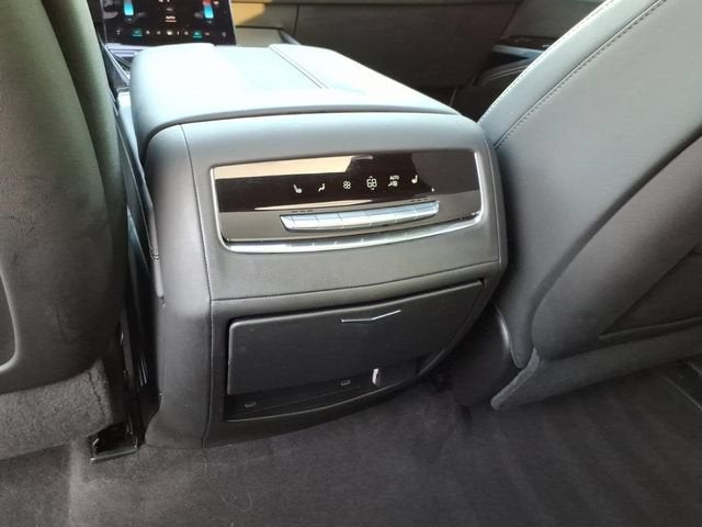 2025 Cadillac Escalade Sport