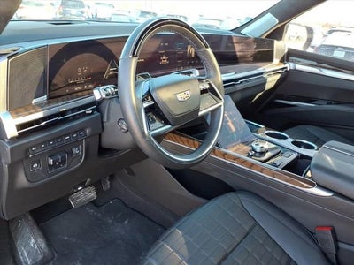 2025 Cadillac Escalade Sport Platinum