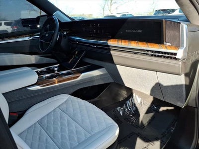 2025 Cadillac Escalade Sport Platinum