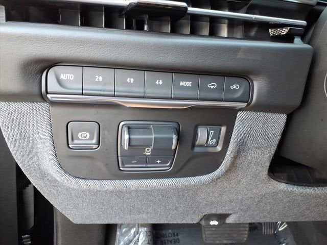 2025 Cadillac Escalade Sport Platinum