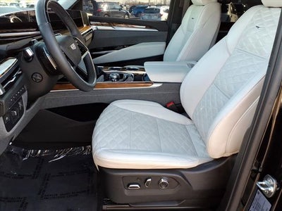 2025 Cadillac Escalade Sport Platinum