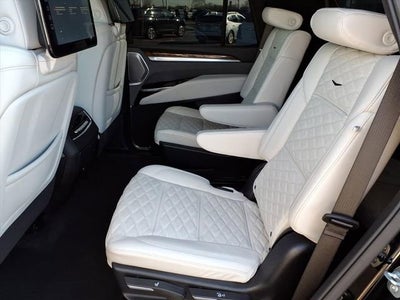 2025 Cadillac Escalade Sport Platinum