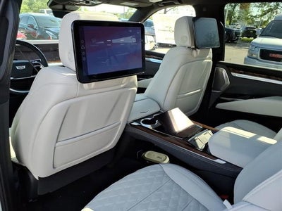 2026 Cadillac Escalade ESV Platinum Luxury
