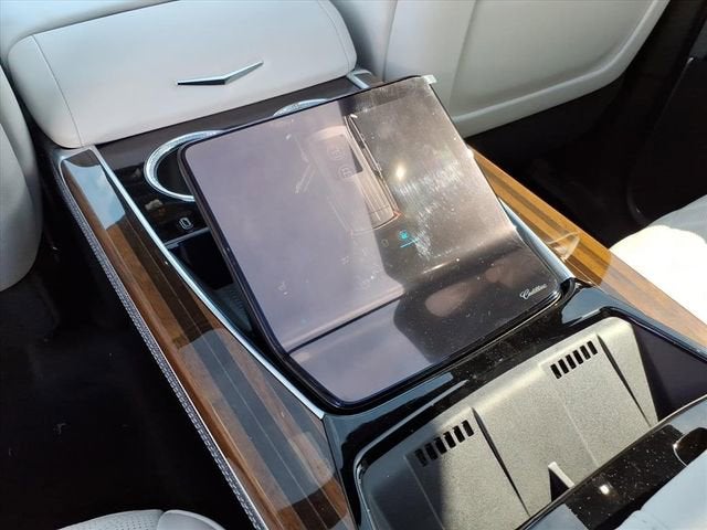2026 Cadillac Escalade ESV Platinum Luxury