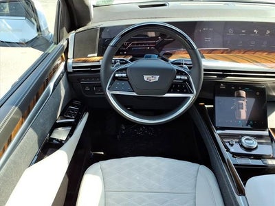 2026 Cadillac Escalade ESV Platinum Luxury