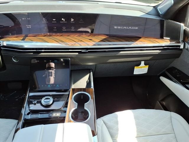 2026 Cadillac Escalade ESV Platinum Luxury