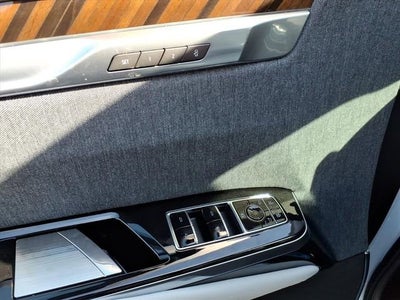 2026 Cadillac Escalade ESV Platinum Luxury