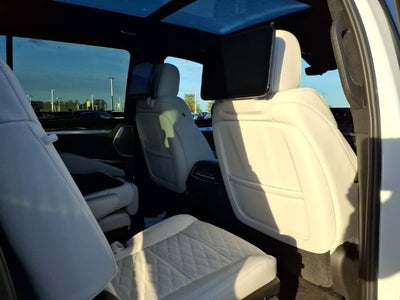 2027 Cadillac Escalade ESV Platinum Sport