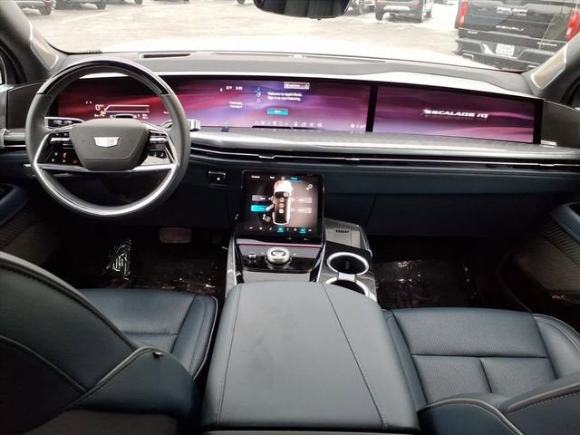 2025 Cadillac ESCALADE IQ Luxury 2