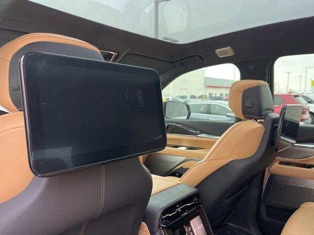 2025 Cadillac ESCALADE IQ Sport 2