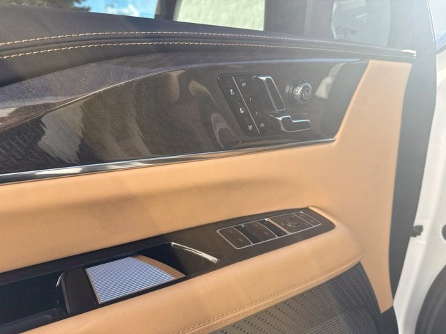 2025 Cadillac ESCALADE IQ Sport 2