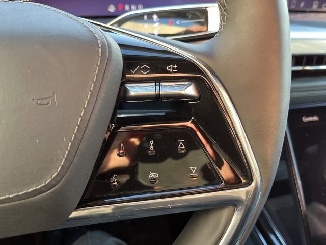 2025 Cadillac ESCALADE IQ Sport 2