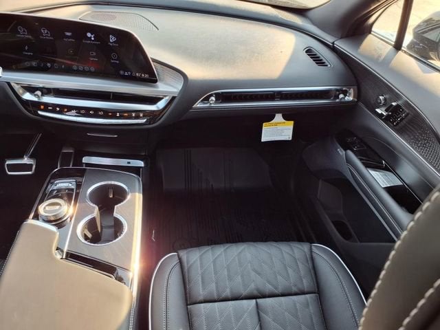 2026 Cadillac LYRIQ V-Series Premium