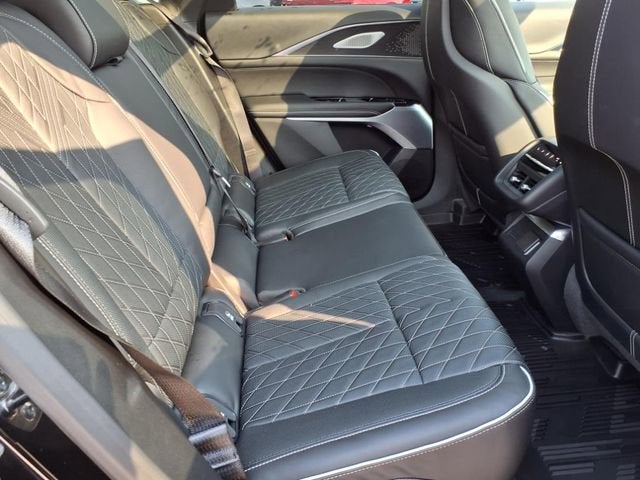 2026 Cadillac LYRIQ V-Series Premium