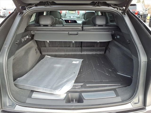 2026 Cadillac LYRIQ V-Series Premium