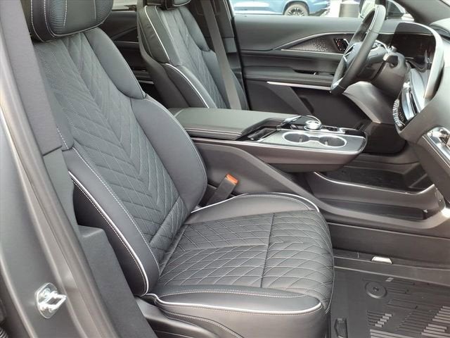 2026 Cadillac LYRIQ V-Series Premium