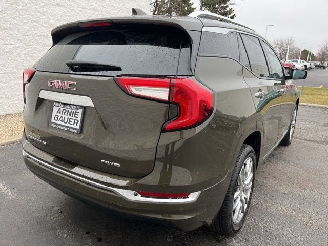 2023 GMC Terrain Denali