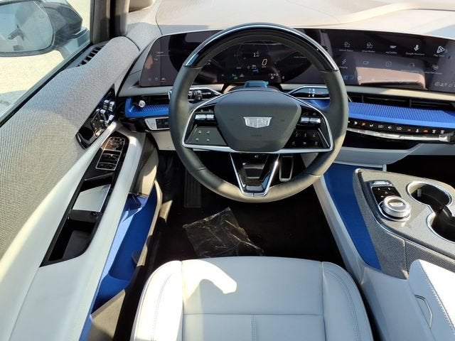 2027 Cadillac OPTIQ Luxury
