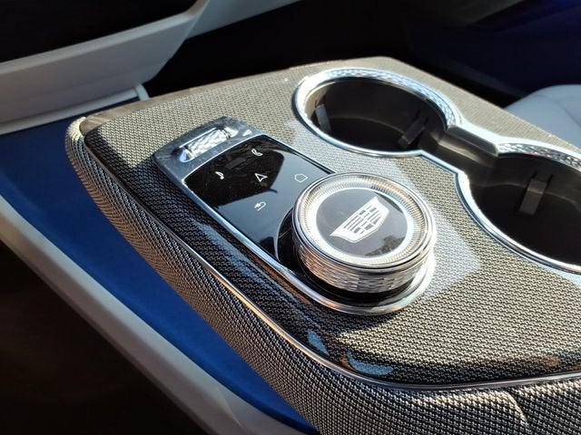 2027 Cadillac OPTIQ Luxury