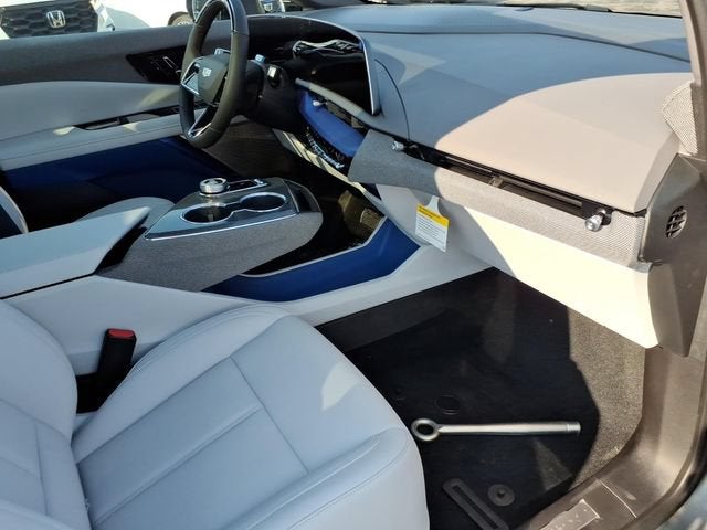 2027 Cadillac OPTIQ Luxury