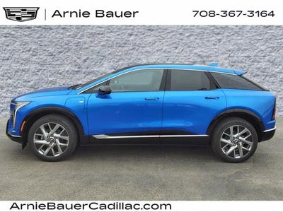 2025 Cadillac OPTIQ Luxury 1