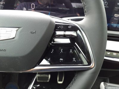 2025 Cadillac OPTIQ Luxury 1