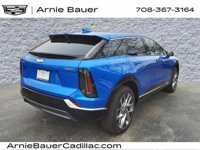 2025 Cadillac OPTIQ Luxury 1