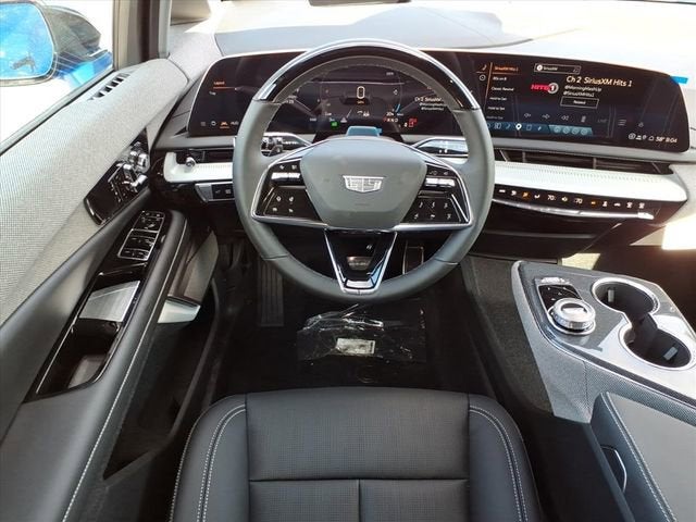 2026 Cadillac OPTIQ Premium Luxury