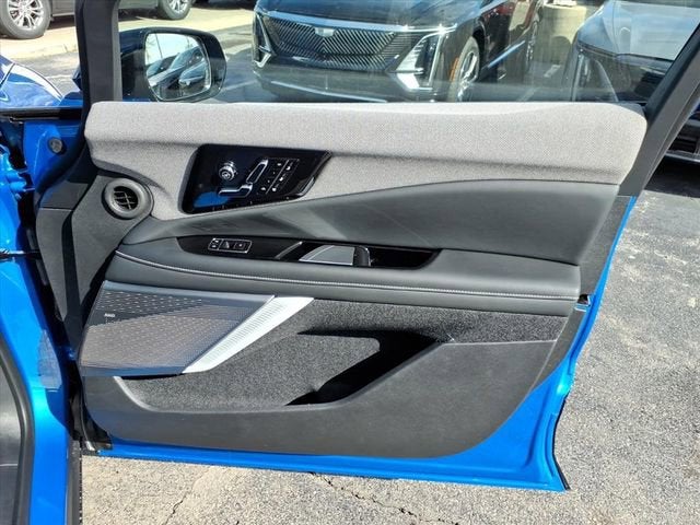 2026 Cadillac OPTIQ Premium Luxury
