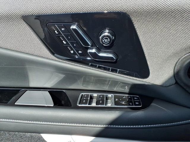 2026 Cadillac OPTIQ Premium Luxury