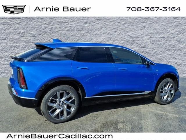 2026 Cadillac OPTIQ Premium Luxury